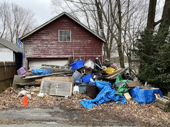 The Clutter-Free Solution: Signs You Need Junk Removal